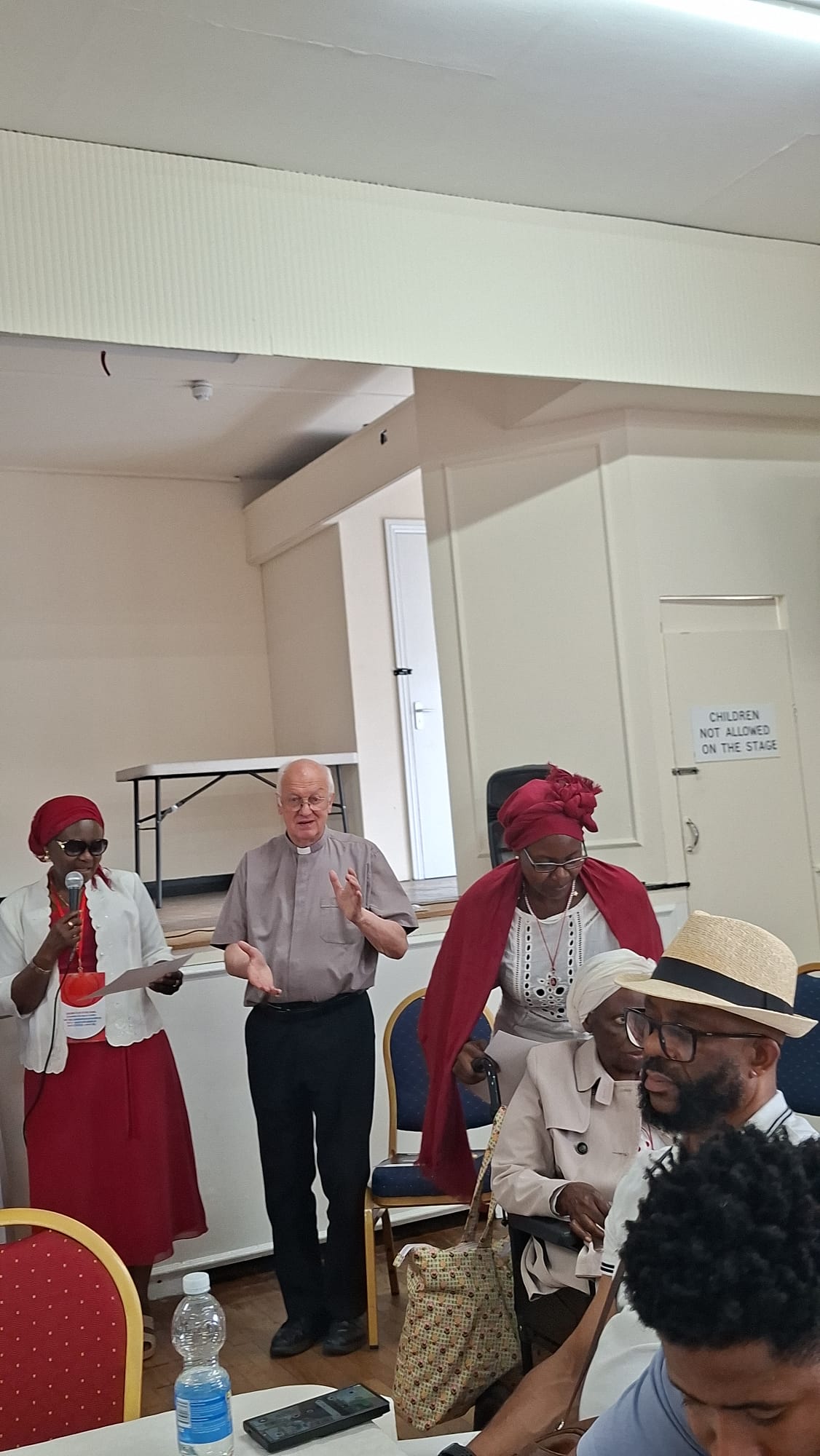 Priest and devotees during the Walthamstow consecration gathering